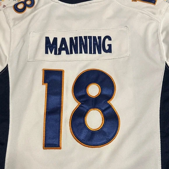 Peyton Manning Denver Broncos Women’s Jersey - Picture 2 of 5